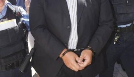 24岁蛇蝎少妇，伙同情夫杀害丈夫丢进长江：回顾16年荆州大案