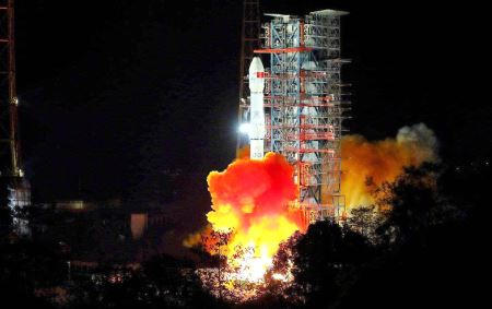 太空惊魂敲门声：是外星人问候，还是宇宙开的玩笑？
