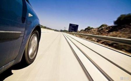 奔驰glb7座报价及奔驰glb配什么音响