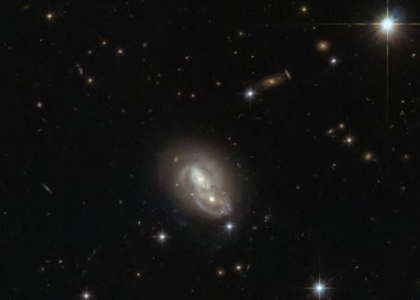 月球上的三眼女尸真相，月球上面有其他外星