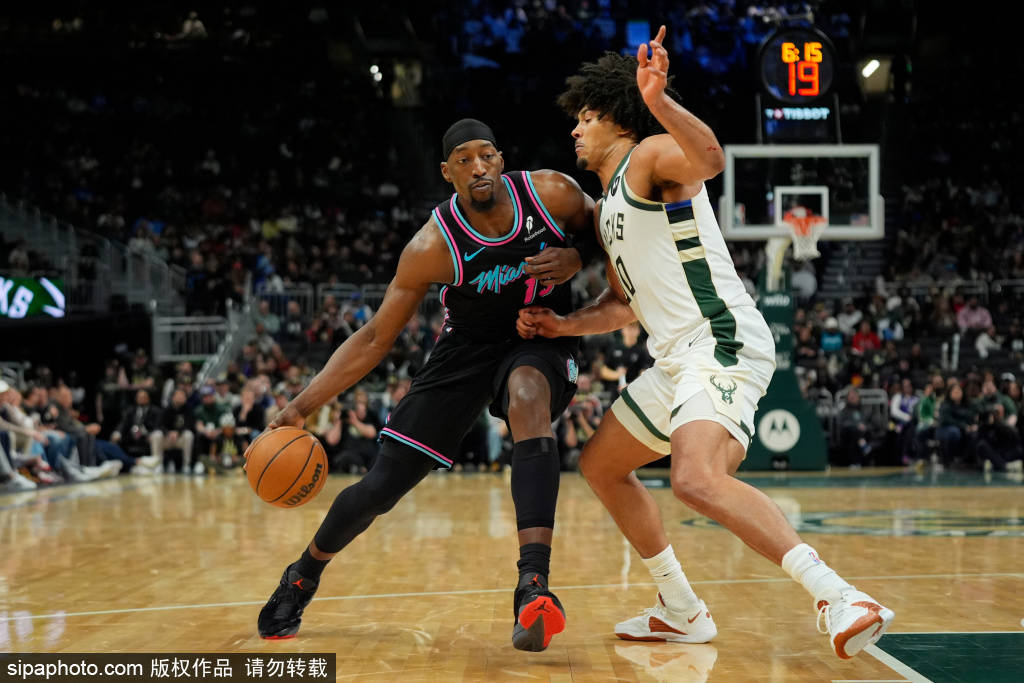 凯文-杜兰特：巴姆-阿德巴约83分“将被永远谈论”