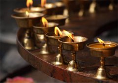 为什么古墓中的长明灯永不熄灭?