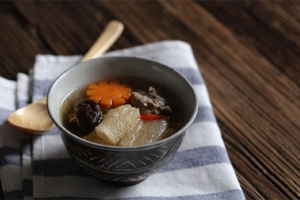 冬季三种汤能有效预防感冒