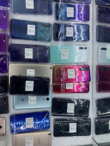 手机目前性价比最值得入手的一款，买手机必看2