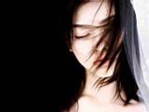 头发不够乌黑光亮?几味药膳来帮你