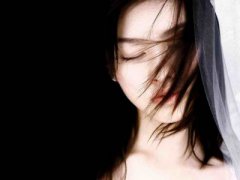 头发不够乌黑光亮几味药膳来帮你