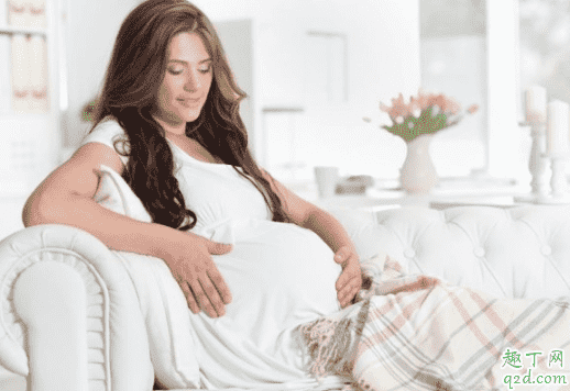 怀孕8个月早上胎动厉害正常吗 为什么怀孕8个月早上胎动厉害2