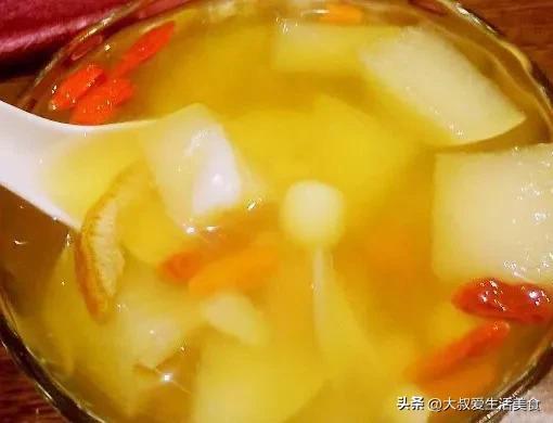 冰糖雪梨怎么制作可以止咳化痰（冰糖雪梨的正确做法）(1)