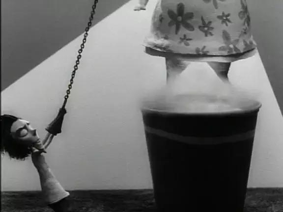 蒂姆波顿和蒂姆的爱情（长不大的老小孩）(5)