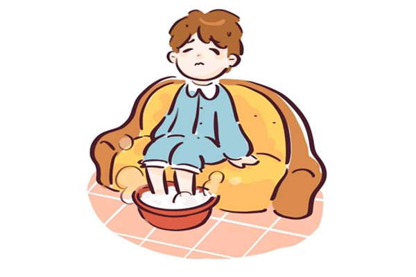 泡脚出汗好还是不出汗好 泡脚出了一身汗说明了什么
