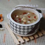 秋季养生怎样滋阴养颜很重要