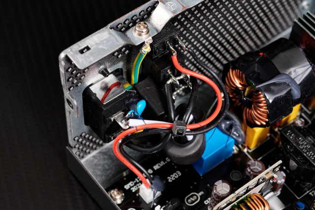 鑫谷电源650w全模组怎么样（RTX40显卡乐无忧鑫谷昆仑KL-1250G电源评测）(18)