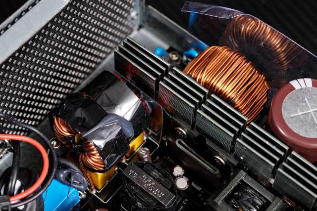 鑫谷电源650w全模组怎么样（RTX40显卡乐无忧鑫谷昆仑KL-1250G电源评测）(21)