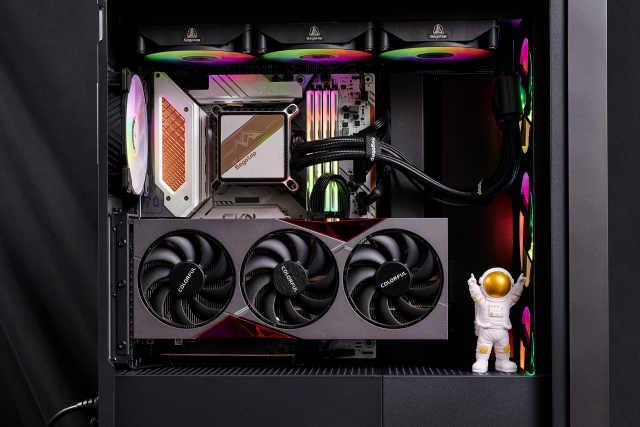 鑫谷电源650w全模组怎么样（RTX40显卡乐无忧鑫谷昆仑KL-1250G电源评测）(38)