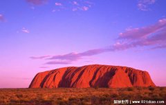澳洲神石的真实面貌至今仍是一个谜团？有神奇力量