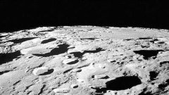 这些贵重金属就留在了月球岩石内部