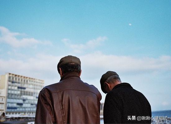 你最喜欢哪个圣诞蜡烛，测你的人缘指数（你最喜欢哪个圣诞蜡烛）(1)