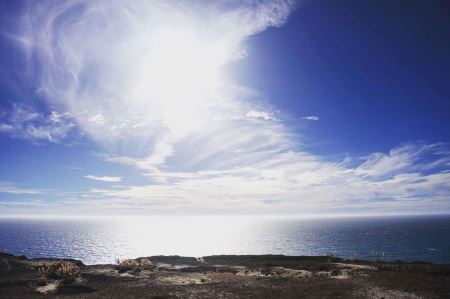 水晶光电实现体全息波导片量产落地：图像质量远超同行