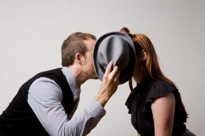 夫妻经常吵架，儿子抑郁自杀，母亲在同年走了，天天靠喝安定睡觉