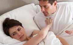 女人梦见蛇往身上爬是怀孕吗？女性梦见蛇往身上爬梦境中的象征意义