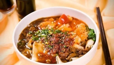 教你在家做红烧狮子头，鲜香料足，营养不油腻，一次吃3个不过瘾