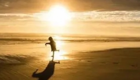 共享按摩椅到底该不该取消共享按摩椅正在讨人嫌吗？