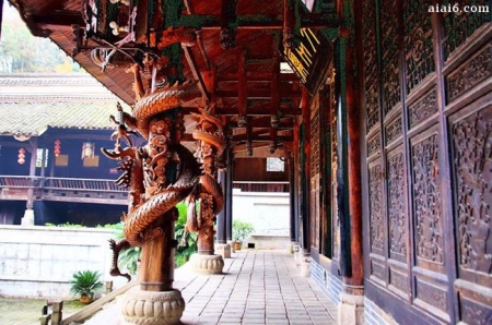 襄阳6路公交车路线时间表