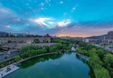 襄阳6路公交车路线时间表