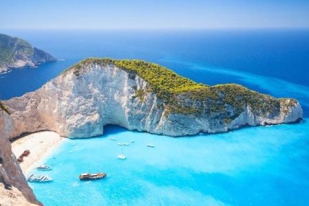 印尼最著名的景点是什么及其所在和如何到达