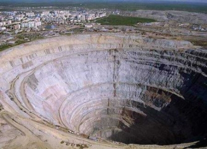 死后能找到阴间亲人吗?灵魂相认死后能找到阴间亲人吗?科学证明