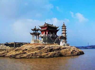 未解之谜:赵云的老婆是马超的妹妹吗?赵云的老婆是马超的妹妹吗?