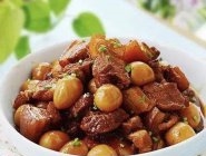 如何制作美味可口的腌辣椒海带?