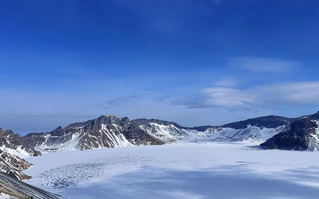 零下 30 度满山暴雪，这片谷地终年无积雪，长白山冰火秘境未解之谜